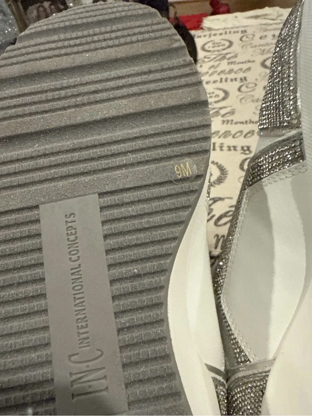 INC International Concepts slip wedge